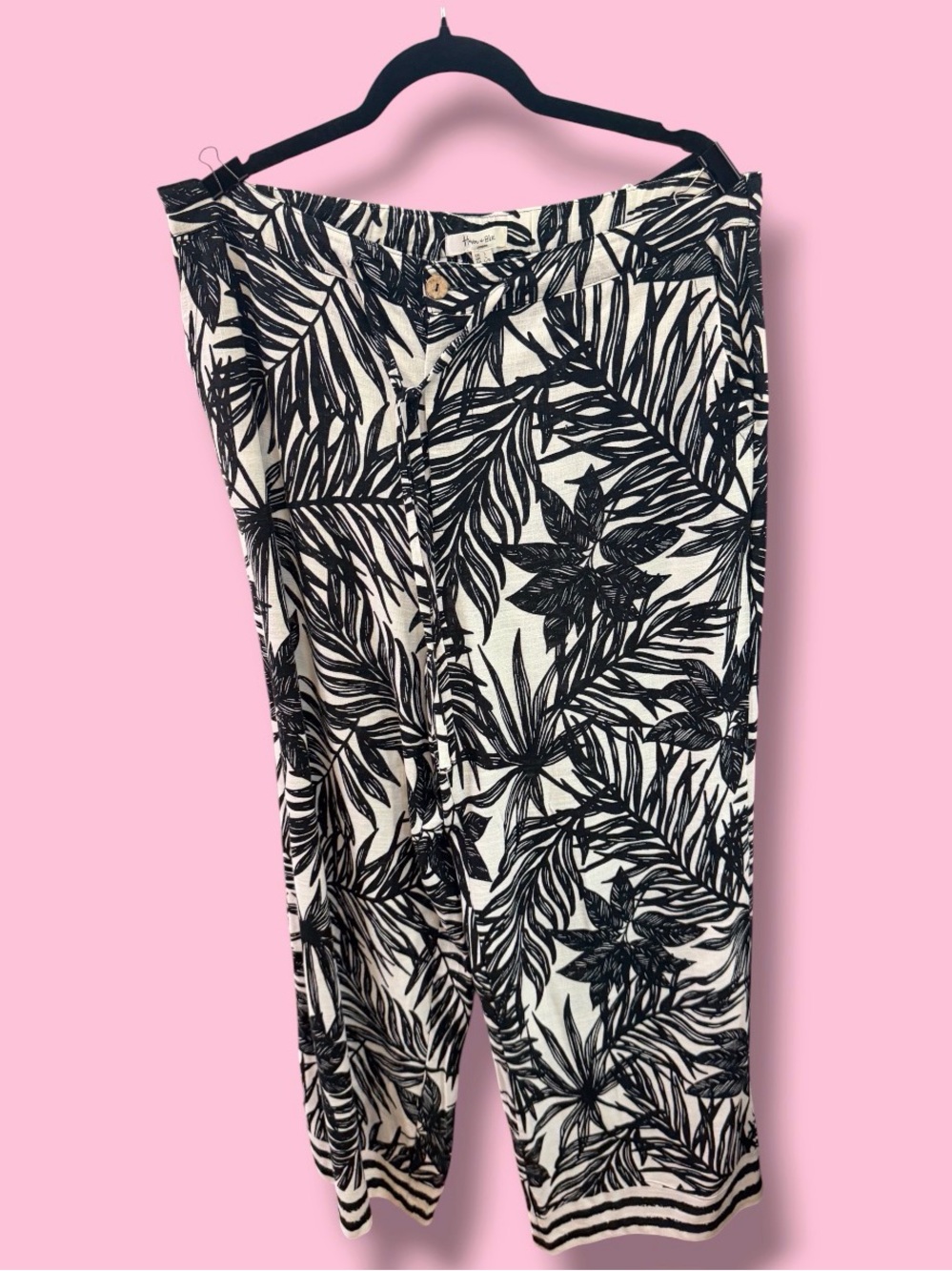 Haver + Blair Tropical Leaf Wide-Leg Pants in Black & White